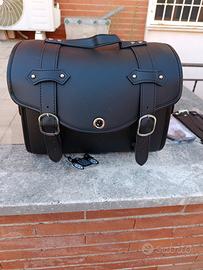 Borsa posteriore per moto custom 