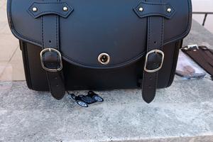 Borsa posteriore per moto custom 