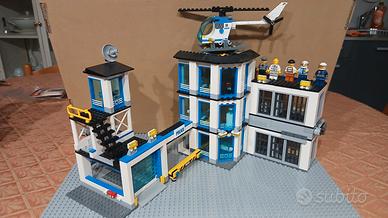 lego stazione polizia