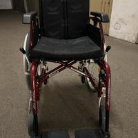 Carrozzina per anziani LIGHT TOP