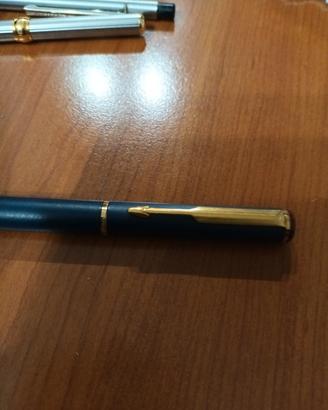 penne di marca a sfera