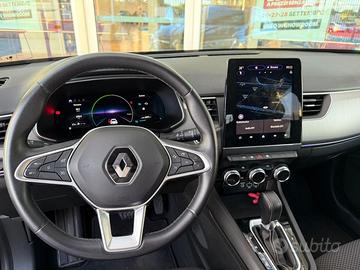Renault Arkana E-Tech Hybrid - Soli 33.000 km