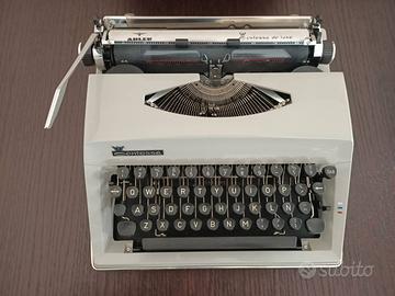 MACCHINA DA SCRIVERE ADLER CONTESSA DE LUXE