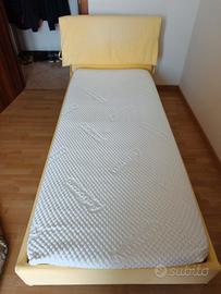 letto con rete a doghe 