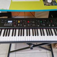 Yamaha CP73 piano stage