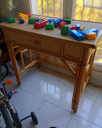 Tavolo/ scrivania in legno