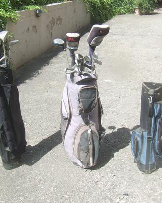 ATREZZATURA COMPLETA PER GOLF