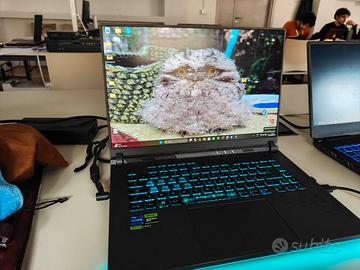 Portatile ASUS Strix G16 RTX 4080(175W) 32GB RAM
