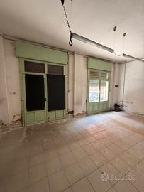 3 locali in Via Sant'Ignazio da Laconi (CA)