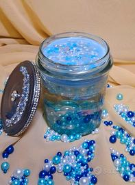 Candela decorativa con illuminazione notturna