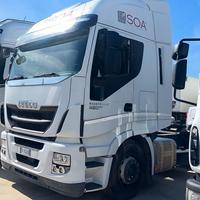 IVECO TRATTORE STRADALE