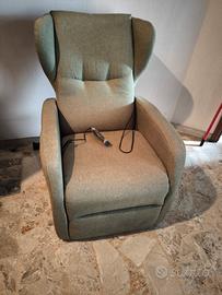 Poltrona reclinabile 