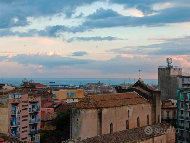 3 1/2 vani ristrutturato vista mare cappuccini