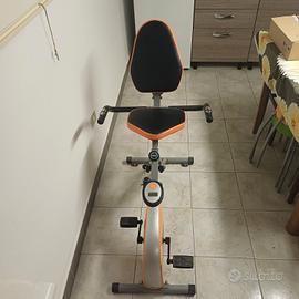 cyclette anche per fare addominali