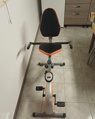 cyclette anche per fare addominali