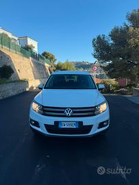 Volkswagen Tiguan 2.0 TDI 4 MOTION Sport & Style