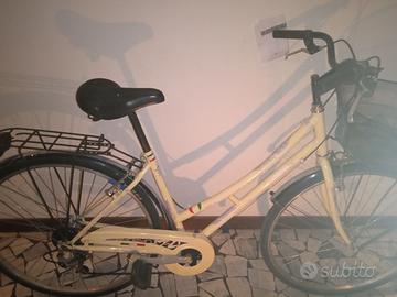 City bike mod. 28 con 6 rapporti perfetta