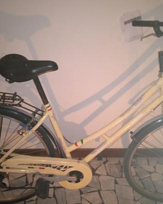 City bike mod. 28 con 6 rapporti perfetta