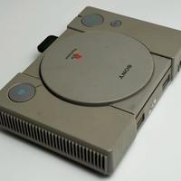 PlayStation 1 PS1 con memory card 
