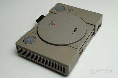 PlayStation 1 PS1 con memory card 