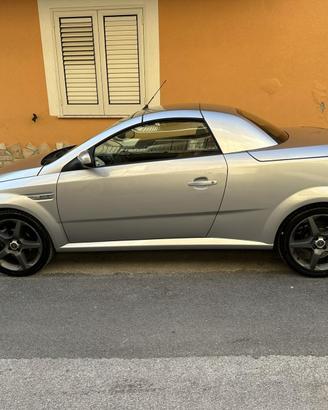 Opel Tigra Twintop 1.3 mjt