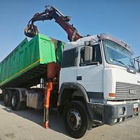 IVECO 190.36 caricatore con ribaltabile