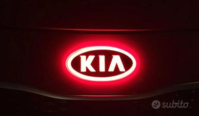 Logo kia illuminato