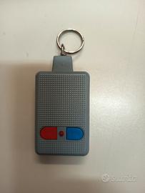 telecomando funzionante 2 tasti 