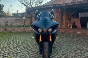 Yamaha R1 BIG BANG 2009