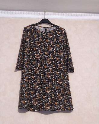 Vestito leggero Mango fiori su nero 