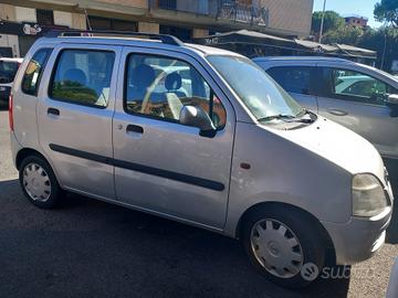 Opel Agila 1.2 16V 5porte - 2002