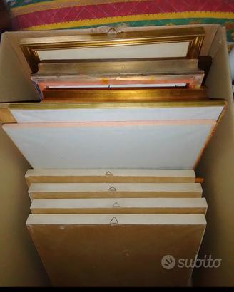 Stock 12 cornici piccole 