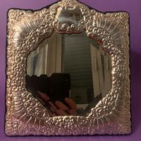 Cornice 25x28 con specchio  ottagonale 16x16