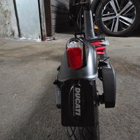 monopattino elettrico