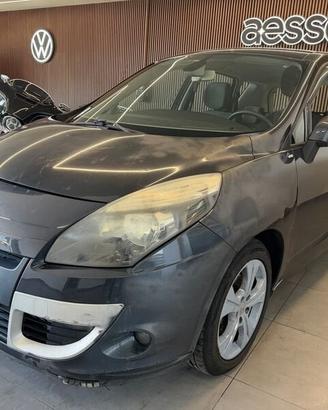 Renault Scénic Scenic 1.5 dci Confort c/TomTom