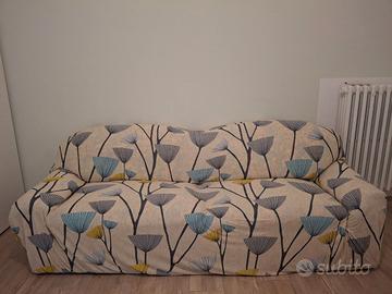 Divano 4 posti con copridivano