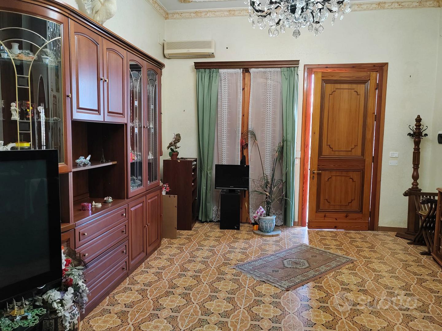 Appartamento – Carini, Piraineto - Altro