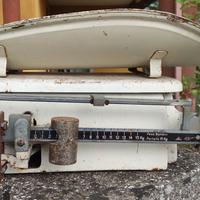 Bilancia pesa bambini vintage
