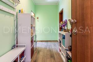 Appartamento di 114 m² con più di 5 locali e box a