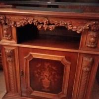 credenza in legno 