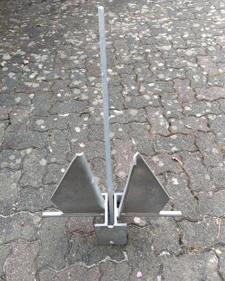 Ancora tipo Danforth zincata kg 15

