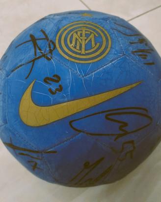 pallone inter autografato 2011 2012 formazione