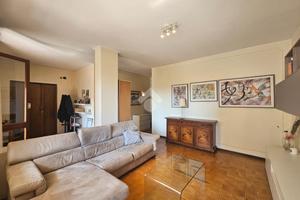 3 LOCALI A FOLIGNO