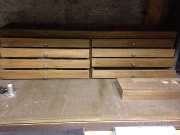 Banco costruzione mosche artificiali da pesca