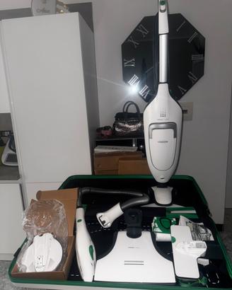Folletto vk220s con accessori