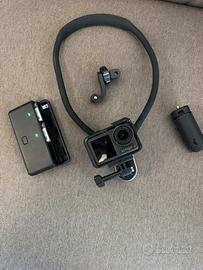 DJI Osmo Action 4 + 3 batterie pari al nuovo