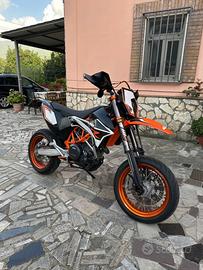 KTM SMC 690