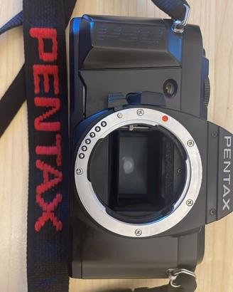 Pentax P30n non funzionante per pezzi di ricambio