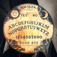Tavola Ouija in legno