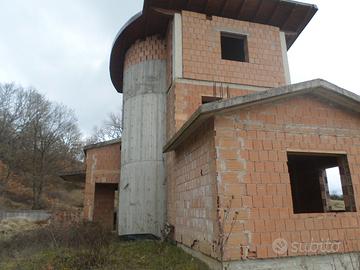 Villa in costruzione a Tito Scalo